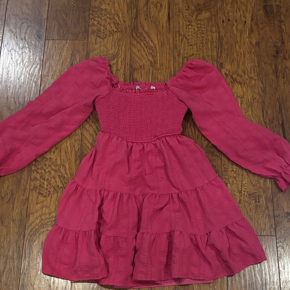 Chic Smocked Women's Dress in Vibrant Pink